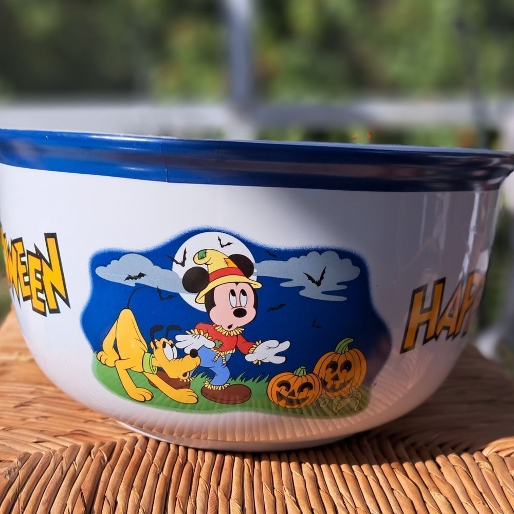 ‎Vintage Mickey Mouse Halloween Bowl